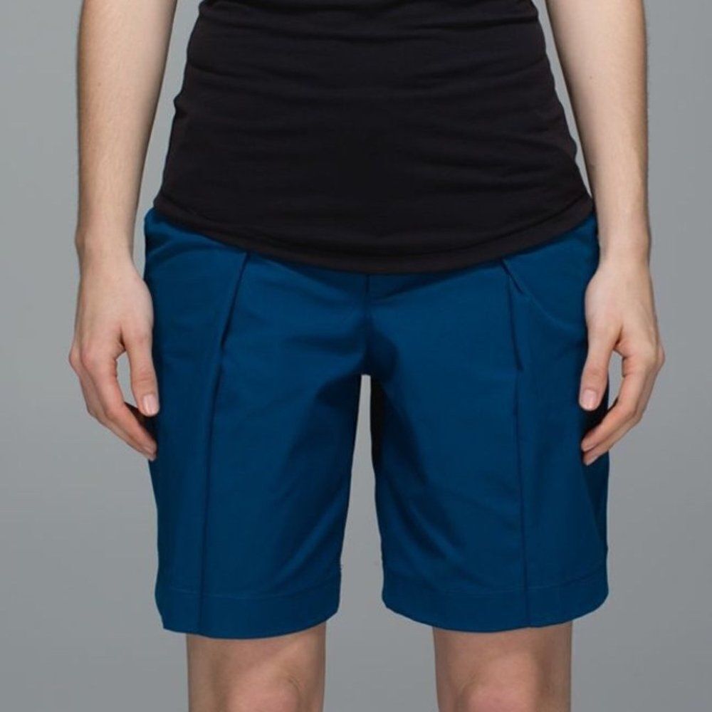 Lululemon Long Story Short in Poseidon Blue Size 2